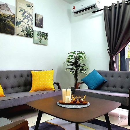Alanis Residences Klia Kota Warisan Sepang By Dreamstay Extérieur photo