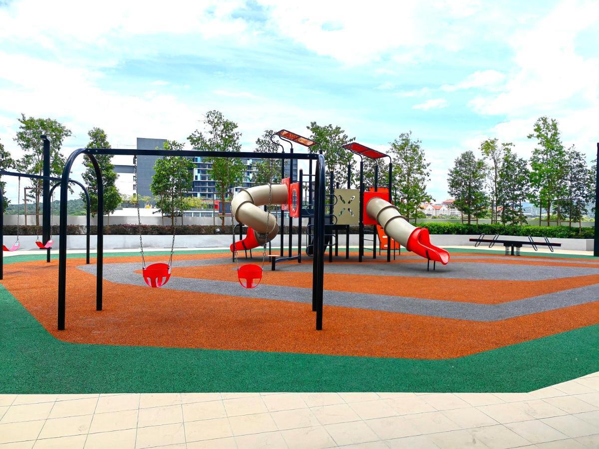 Alanis Residences Klia Kota Warisan Sepang By Dreamstay Extérieur photo
